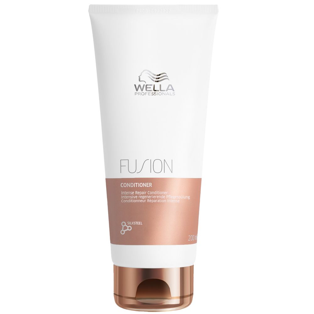 Wella Professionals Fusion Intense Repair Set - Shampoo 250 ml + Conditioner 200 ml